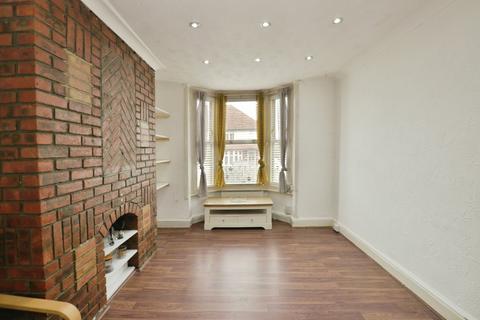 3 bedroom terraced house for sale, Church Road, Willesborough, Ashford, Kent, TN24