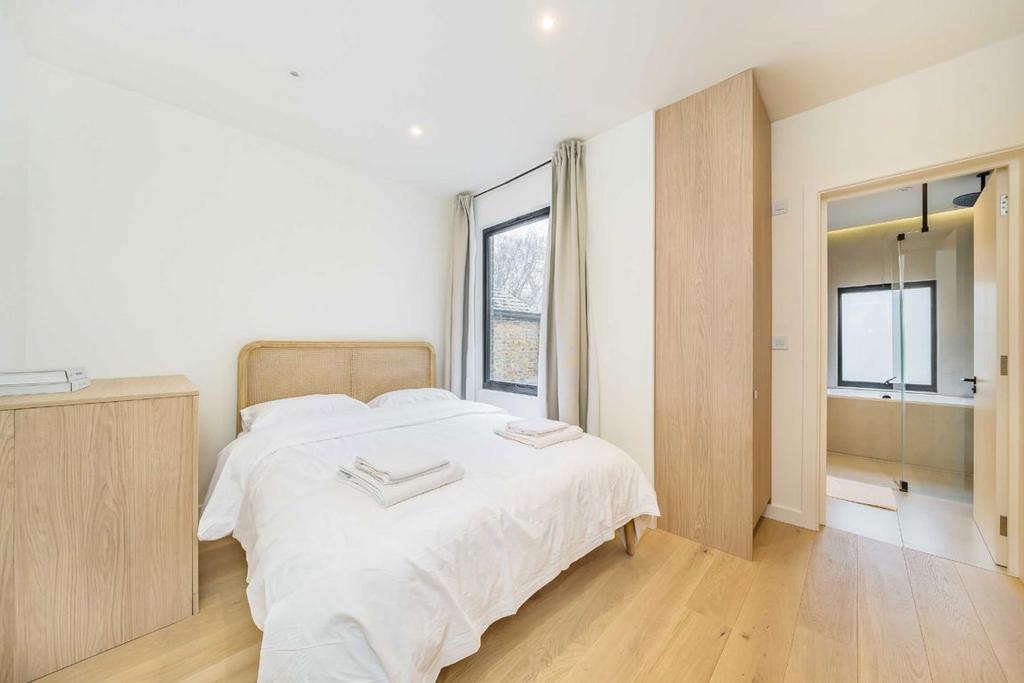 Bedroom, en suite