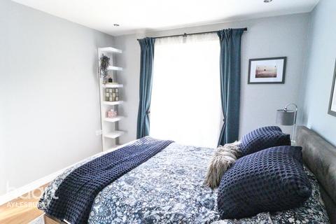 undefined, Chaundler Drive, Aylesbury