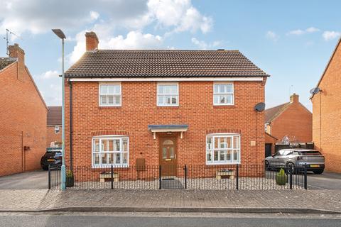 4 bedroom detached house for sale, Thatcham Road, Walton Cardiff, Tewkesbury