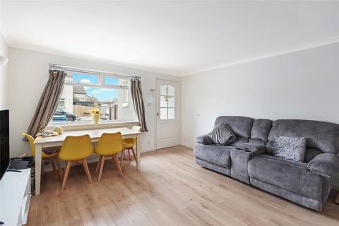 2 bedroom semi-detached house for sale, Ryat Drive, Newton Mearns, Glasgow, East Renfrewshire, G77