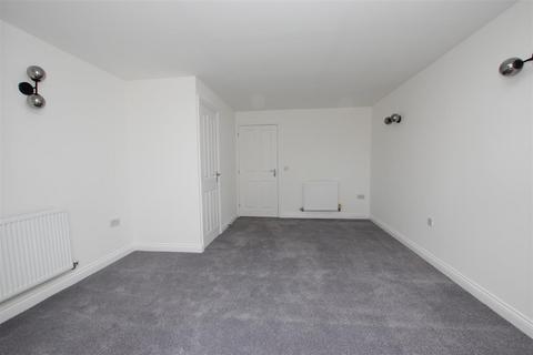 undefined, Horsham Road, Swindon SN3