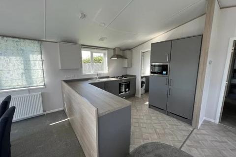 2 bedroom park home for sale, Evesham, Worcestershire, WR11