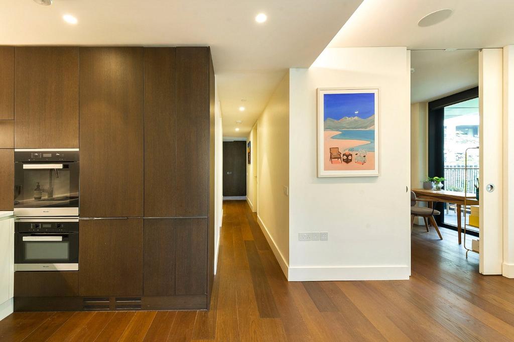 Kitchen / Hall