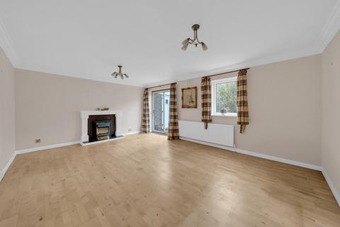 3 bedroom semi-detached house for sale, London SE27