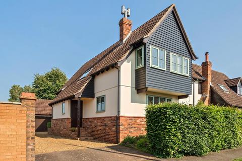 4 bedroom detached house for sale, Everton Road, Potton SG19