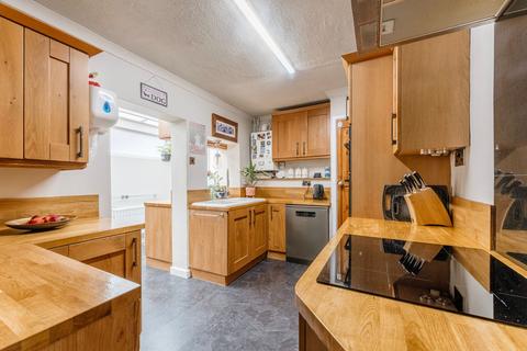 3 bedroom terraced house for sale, North Walsham Road, Catton