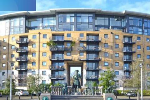 3 bedroom flat for sale, Glaisher Street, London SE8