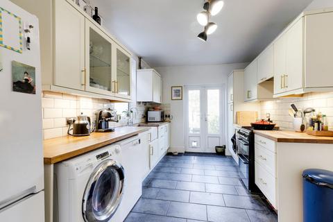 3 bedroom end of terrace house for sale, Ford Street North, Nottingham NG7