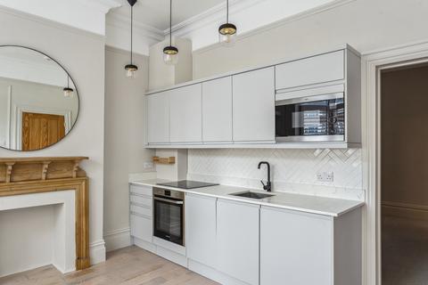 undefined, London Road, Sevenoaks, TN13