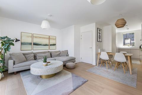 3 bedroom house for sale, Oriental Square, London, NW9