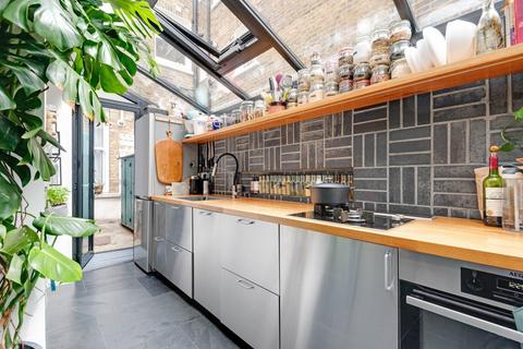1 bedroom flat to rent, Macroom Road, Maida Vale W9