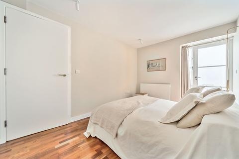 1 bedroom flat for sale, Liverpool Road, London, N7
