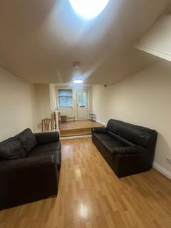 undefined, Alton Gardens, Luton