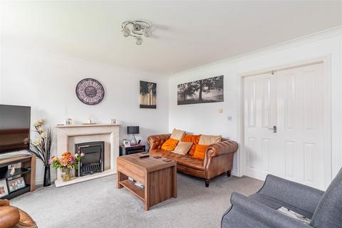 3 bedroom semi-detached house for sale, Kirkwood Close, Aspull, Wigan