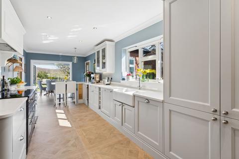 5 bedroom detached house for sale, Jenkins Lane, St. Leonards, HP23
