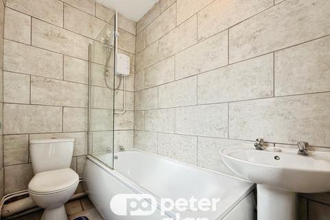 2 bedroom flat to rent, Monthermer Road, Cardiff, CF24