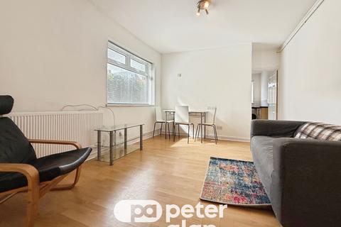 2 bedroom flat to rent, Monthermer Road, Cardiff, CF24