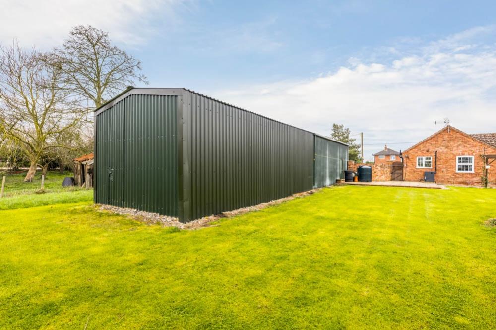 Station Farm Bungalow (Boston)-14