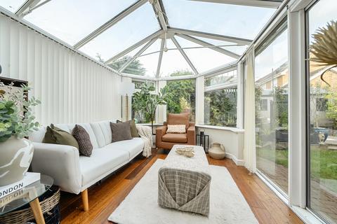 4 bedroom detached house for sale, Hatherall Close, Stratton St. Margaret, Swindon, SN3