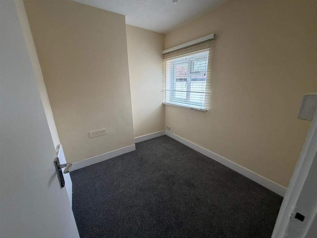 Pretoria bedroom.jpg