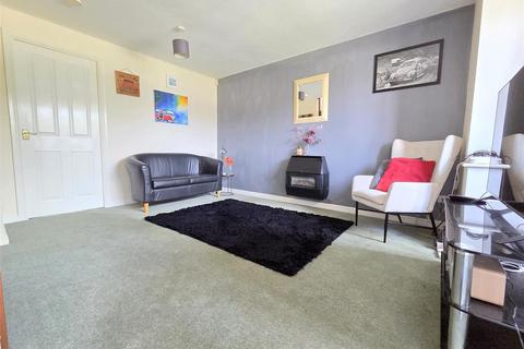 2 bedroom semi-detached house for sale, Court Drive, Stourport-On-Severn