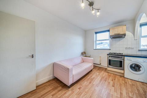 undefined, Thornton Heath CR7