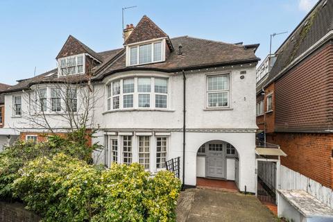 2 bedroom maisonette for sale, Finchley Road,  Hampstead,  NW3