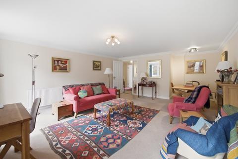 2 bedroom flat for sale, 27/10 Fettes Row, New Town, Edinburgh, EH3