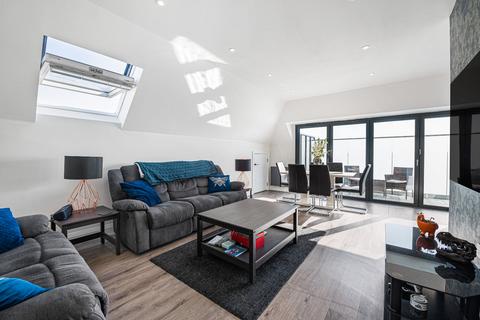 2 bedroom apartment for sale, Brampton Road, Bexleyheath, DA7