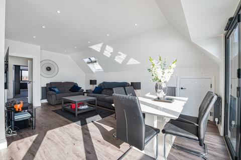 2 bedroom apartment for sale, Brampton Road, Bexleyheath, DA7