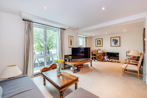2 bedroom flat for sale, Albert Embankment, London, SE1