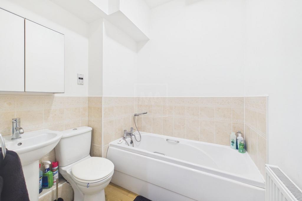 Main Bathroom