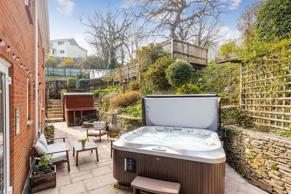 A05 - 21 Stoneleigh Drive Torquay Revisit - 260323