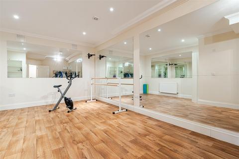 6 bedroom detached house for sale, Stoneleigh Drive, Torquay