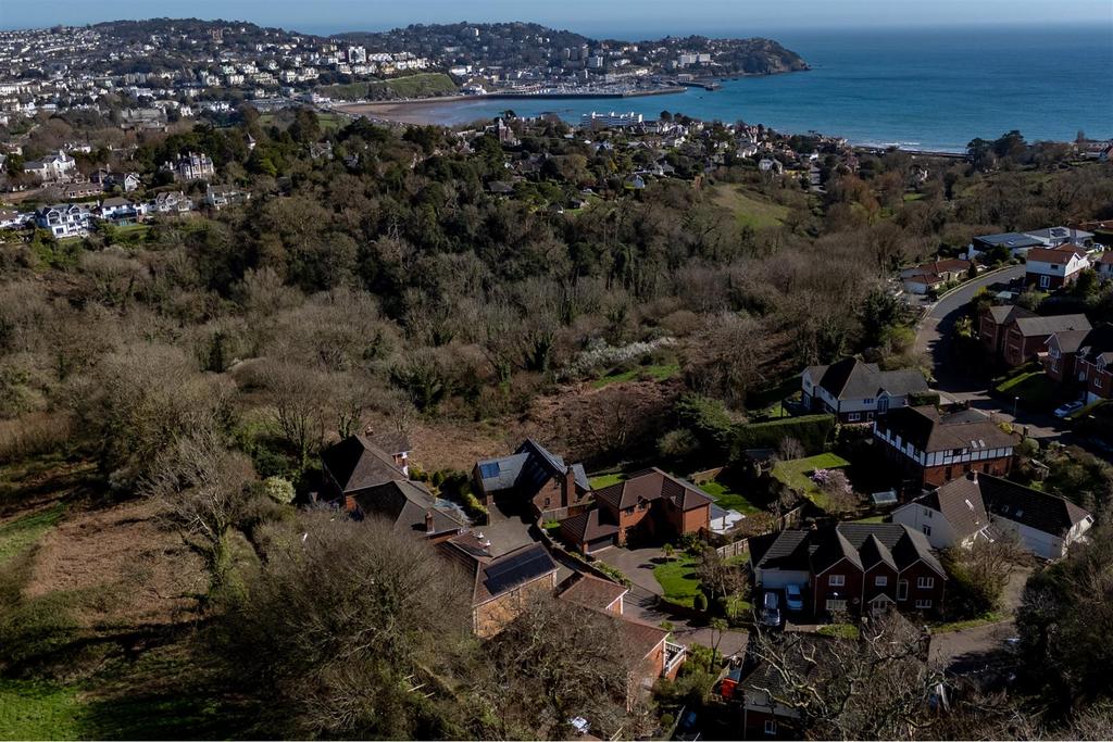 A42 - 21 Stoneleigh Drive Torquay - 260318.jpg