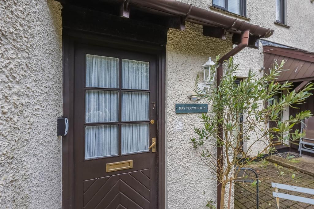 Entrance door