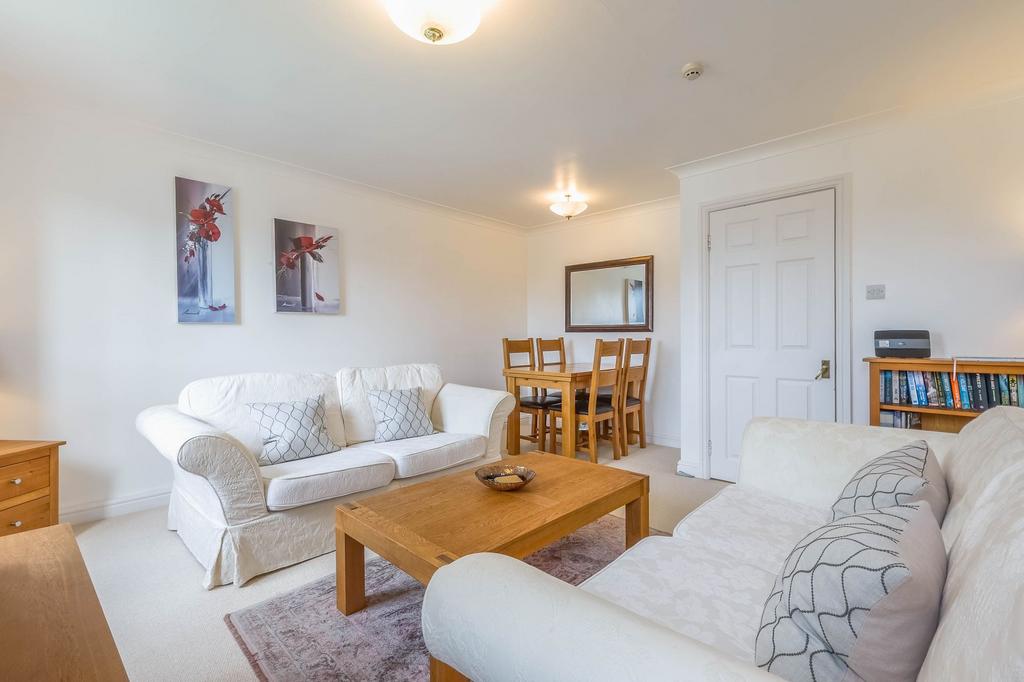 Living/Dining Room
