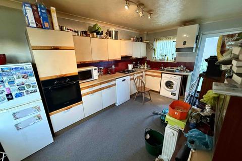 3 bedroom end of terrace house for sale, Melford Way, Felixstowe, IP11