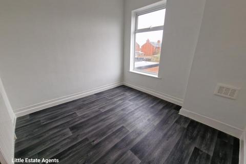 2 bedroom terraced house to rent, Exeter Street, St. Helens WA10
