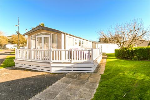 3 bedroom park home for sale, Shorefield, Shorefield Country Park, Downton, Hampshire, SO41