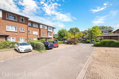 undefined, Kingsworthy Close, KINGSTON UPON THAMES