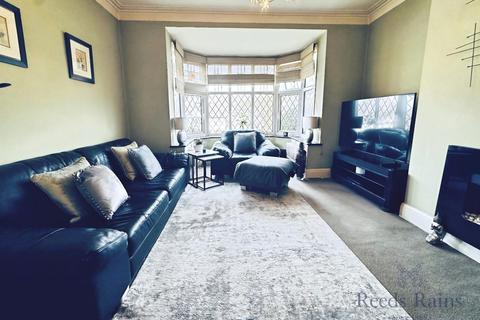 undefined, Leamington Avenue, Bromley BR1