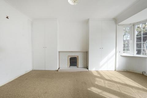 4 bedroom semi-detached house for sale, Longbridge Road, Barking, IG11