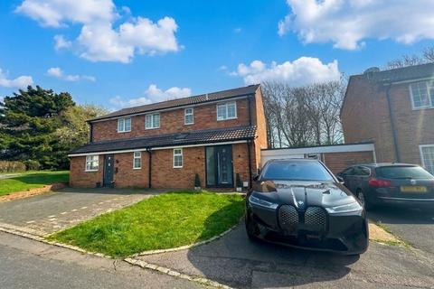 Rosemary Close, Peacehaven, BN10 8BY