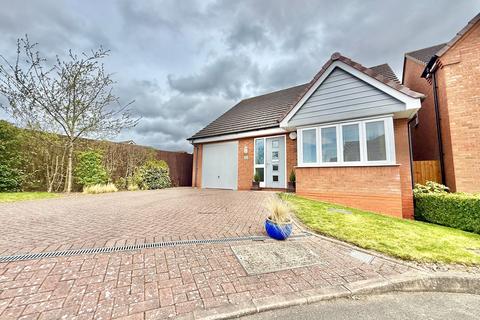 3 bedroom detached bungalow for sale, Stone Mill Walk, Dudley DY3
