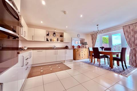 3 bedroom detached bungalow for sale, Stone Mill Walk, Dudley DY3