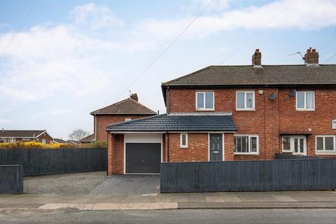3 bedroom semi-detached house for sale, Fern Drive, Dudley, NE23