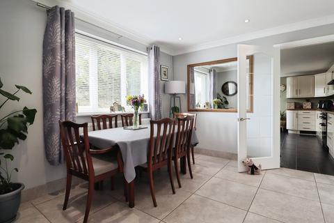 4 bedroom detached house for sale, Denison Way, Cardiff