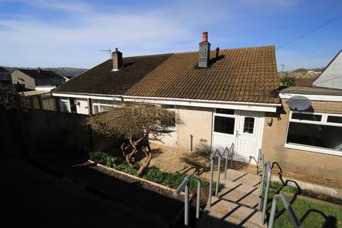 3 bedroom bungalow for sale, St James Close, Maesycwmmer, Hengoed, Caerphilly. CF82 7QT